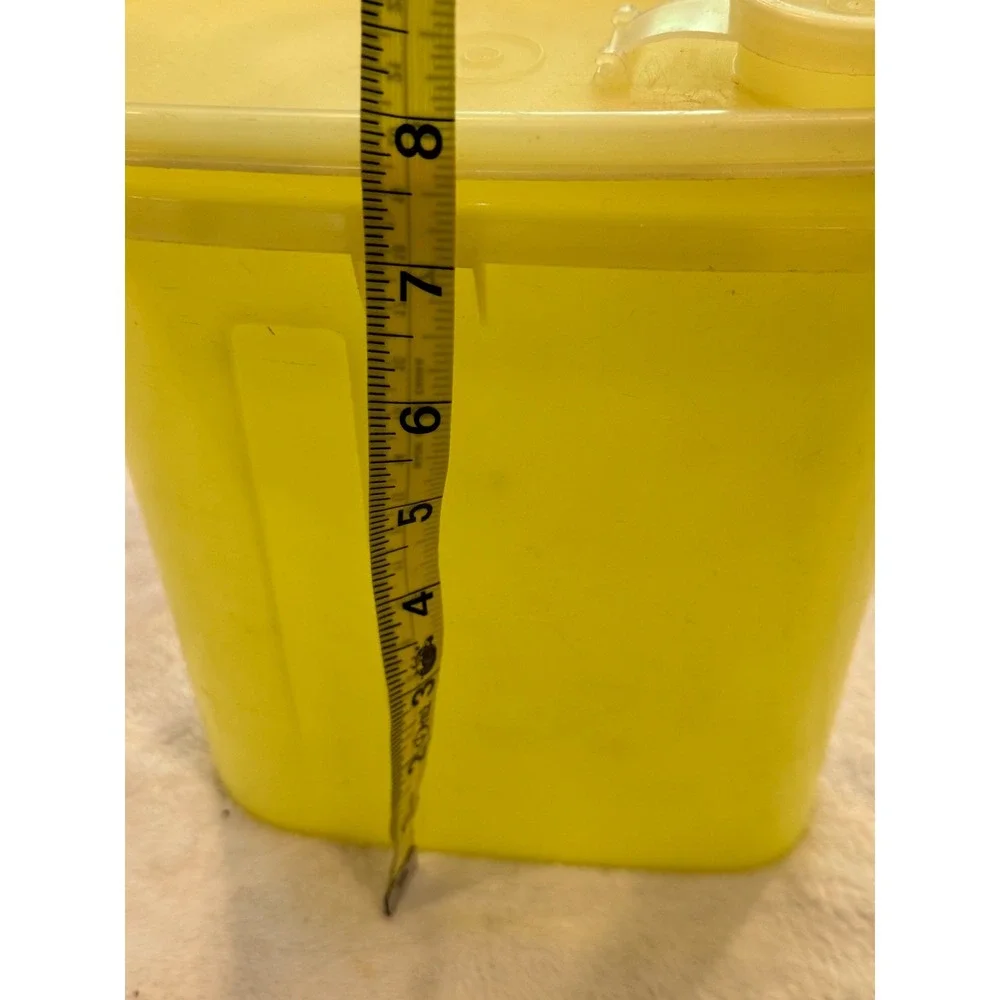 Vintage Tupperware Modular Mate Oval Yellow Container with Pour Spout‎ Lid